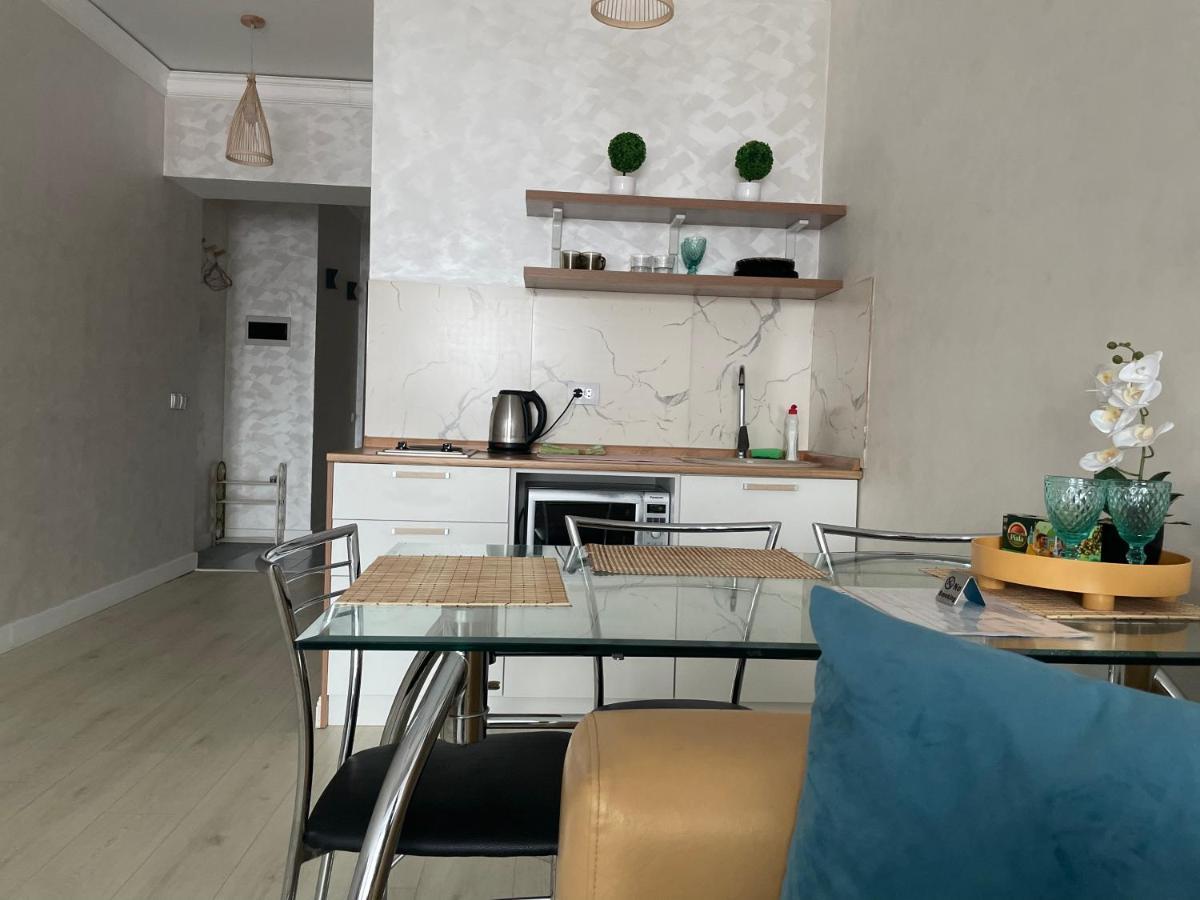 Арбат Apartment Almaty Luaran gambar